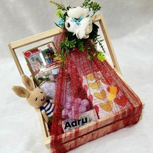 New Born Baby Hampers