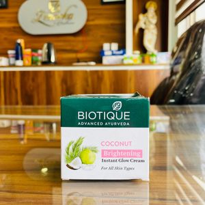 Biotique Instant Glow Cream