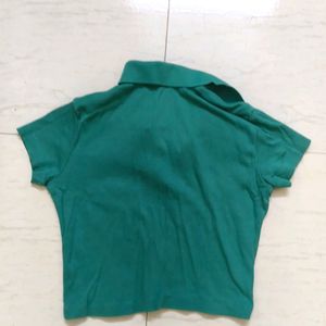 Chic Sea Green Polo Crop Top: A Refreshing Twist o