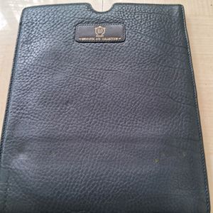 Tab Leather Pouch