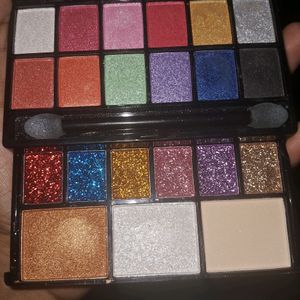 All In One  Eyeshadow