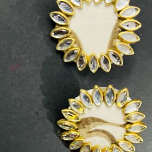 Fancy Party Wear Have Kunden Earrings