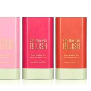 Pixi Blusher