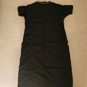 Black Kurti