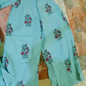 Kurti Set