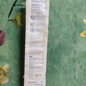 Sensodyne Effective And Gentle Cleaning Toothbrush