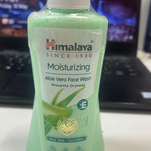 Himalaya Moisturizing Aloe Vera Face Wash