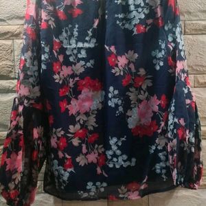 Full Sleeve Floral Print Top