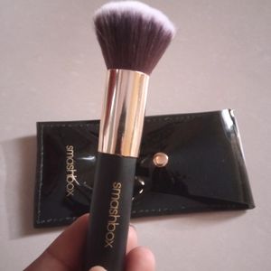 Smashbox Foundation Brush