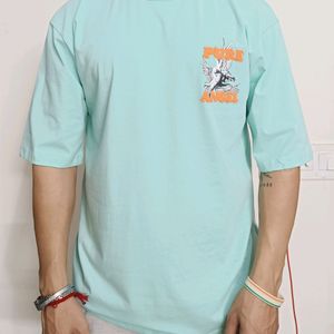 Dropshoulder tshirt