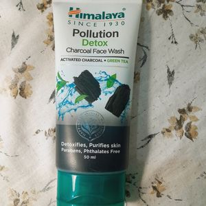 Himalaya Pollution Detox Charcol Face Wash