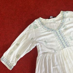 Imara White Kurta