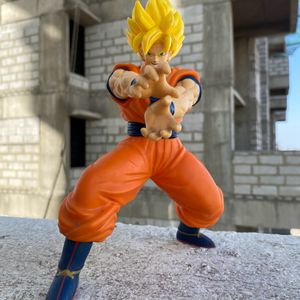 Goku SS2 Action Figure