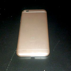 Used Redmi 5A Mobile