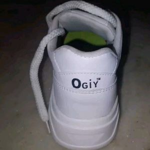 White Unisex Sneakers