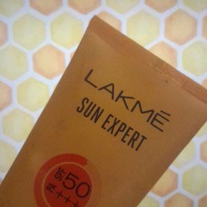 Lakme Sun Expert 50 Pa+++