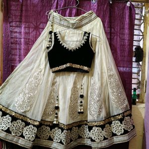 Sirf 1000 Me Heavy Lehnga Fix Rate