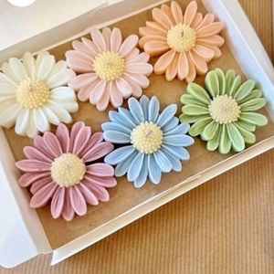 Daisy Flower Candle Pack Of 6