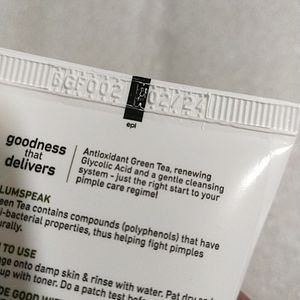 Plum Green Tea Face Wash