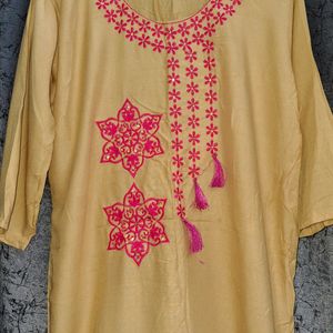 Mustard Kurti