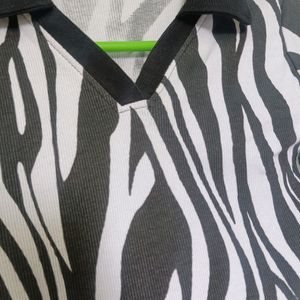 Crop Top With Zebra Printing