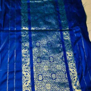 Blue colour pure Kanchi pattu saree