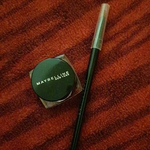 Maybelline New York Lasting Drama Gel Eyeliner With Expert Eyeliner Brush-01 Black.