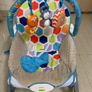 Infantso Baby Rocker With Free Mosquito Net