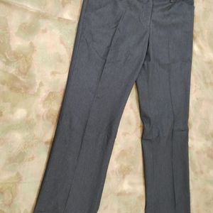 Allen Solly Relaxed Fit Formal Trousers Size 28