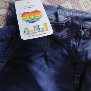 Blue Jeans Size 28"