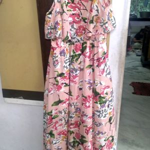 NEW FLORAL BEACH DRESS