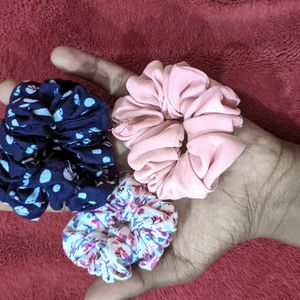 Scrunchies(SET OF 3)