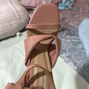 Peach Colour High Heel - Size 37 (uk4)