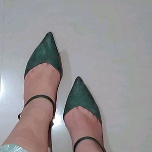 Bottle Green Heels👠