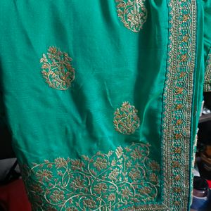 Heavy Embroidery Saree With Blouse