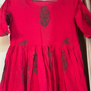 Lavanya The Label Red Kurta - Medium