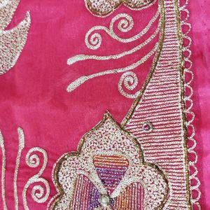 Embroidery work Lahanga