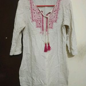 White Embroidered Kurti