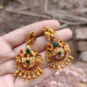 Antique Gold Colored Earring