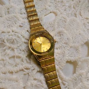 Golden Women Watch