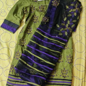 Designer Dupatta With Kurti