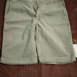 Khaki shorts