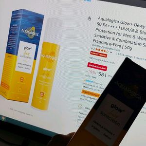 Aqualogica Glow++ Dewy Sunscreen Vitamin C