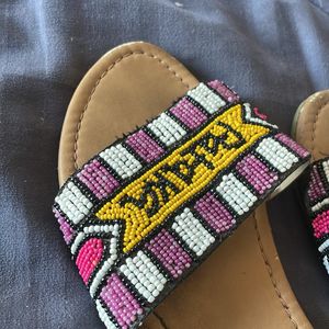 Beaded flats UK6