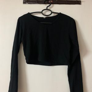 basic long sleeve crop top