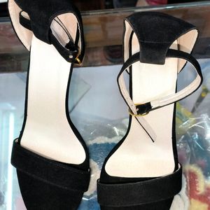 Black Heel Sandal Size - 40