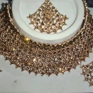 Golden Jewellery Set