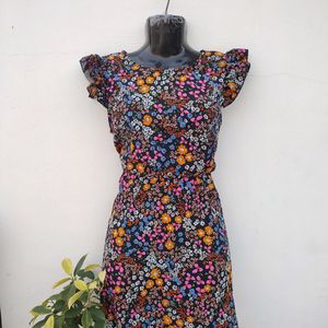 Shein Floral Dress (NEW WITHOUT TAG)