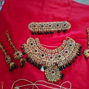 Combo Dulhan Jwellery Set.