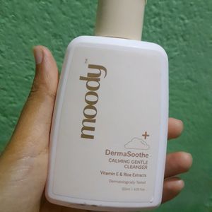 MOODY FACEWASH